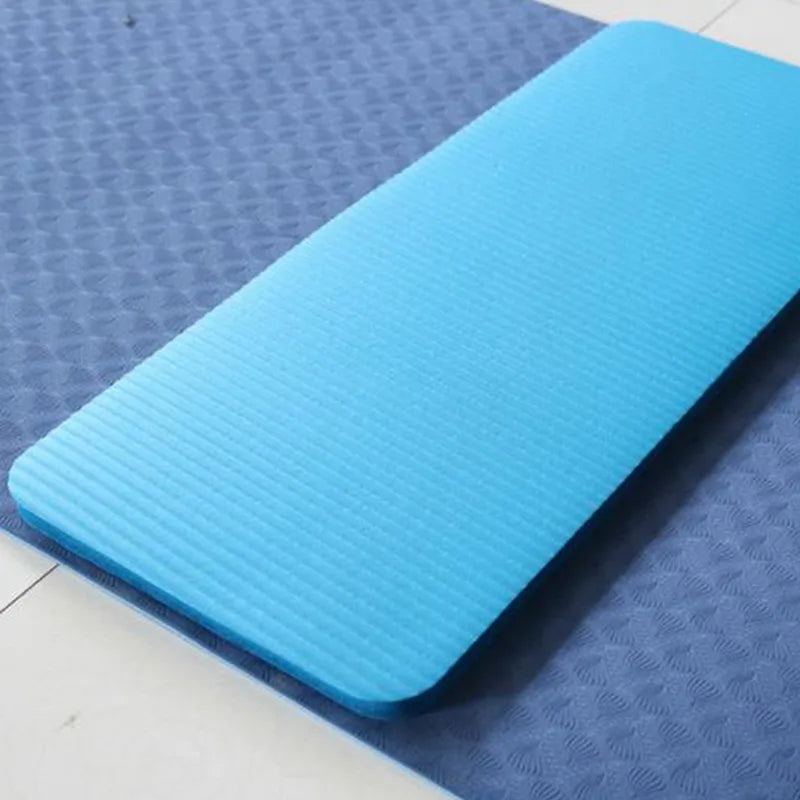 Fitness-Übungs-Yogamatte, Mini-Rutschfeste Zusatzübungs-Fitness-Pilates-Matte, Faltbare Tragbare Schweißfeste Yogamatte